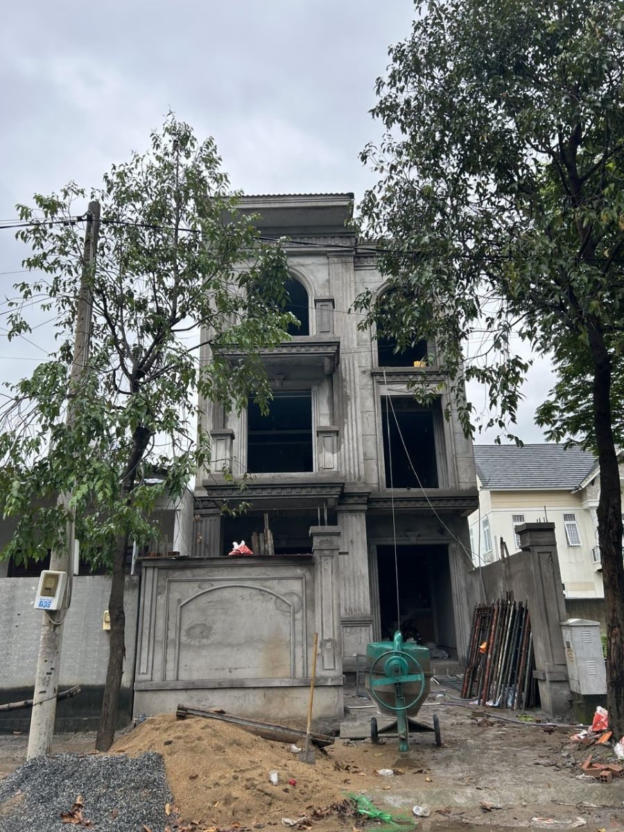 Thi Công Sơn Nước Trọn Gói